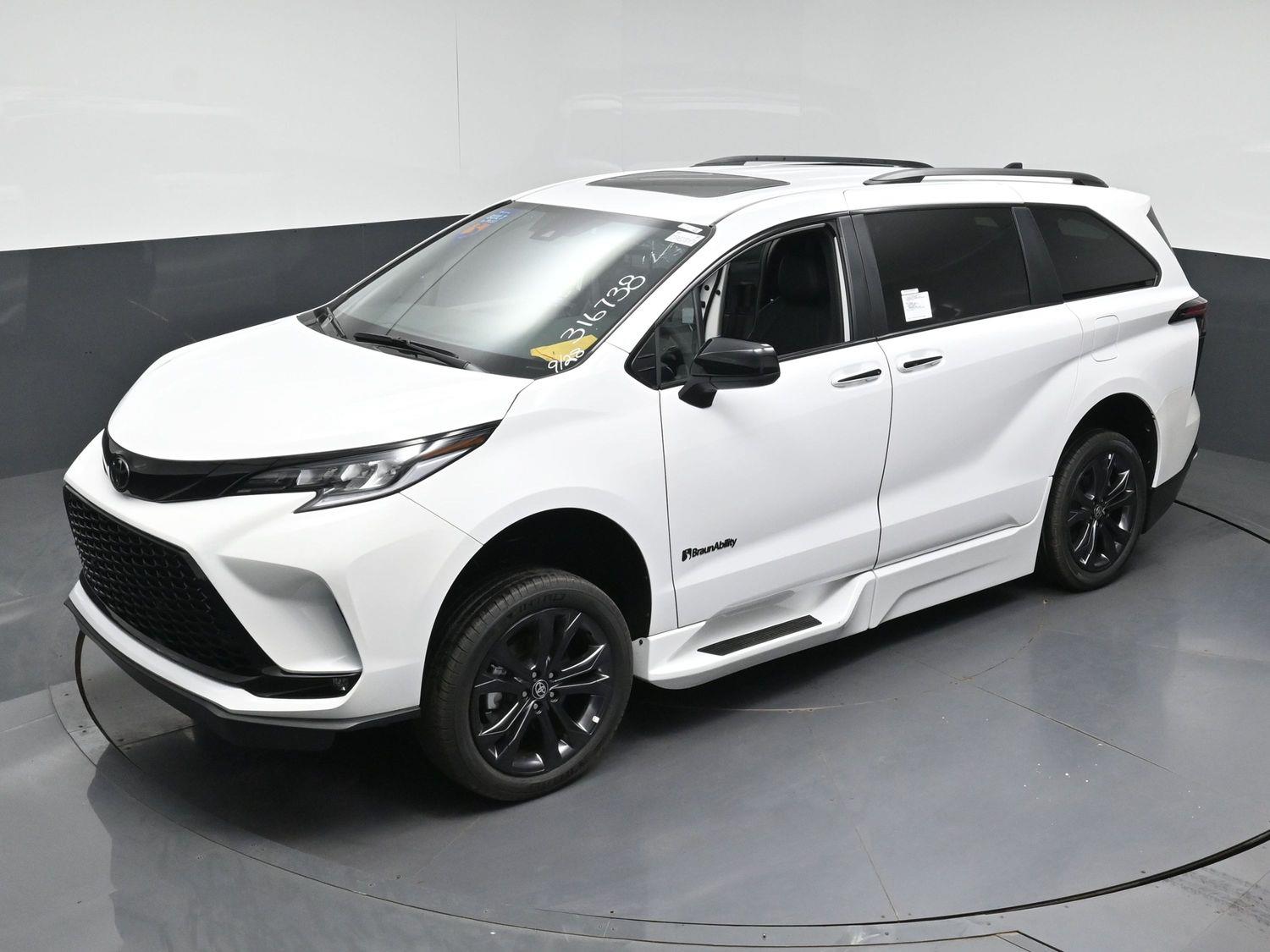 New 2026 Toyota Sienna Sport