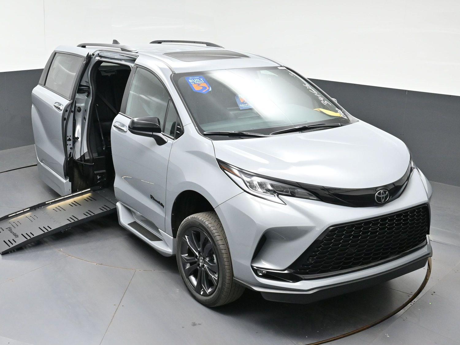 New 2026 Toyota Sienna Sport