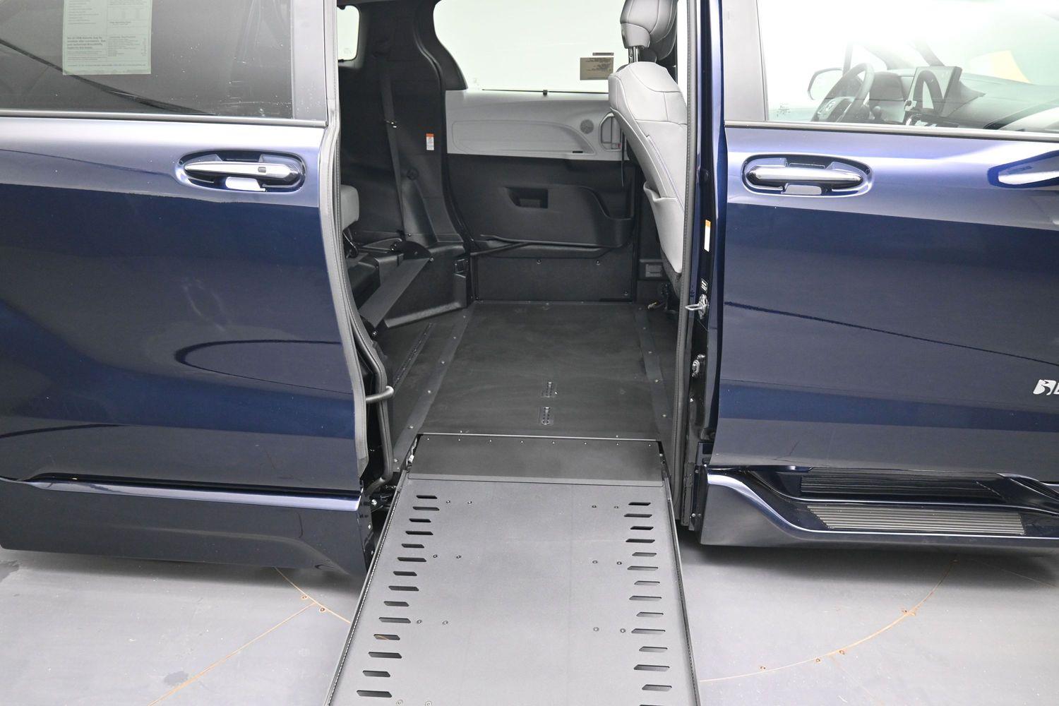 New 2026 Toyota Sienna XLE
