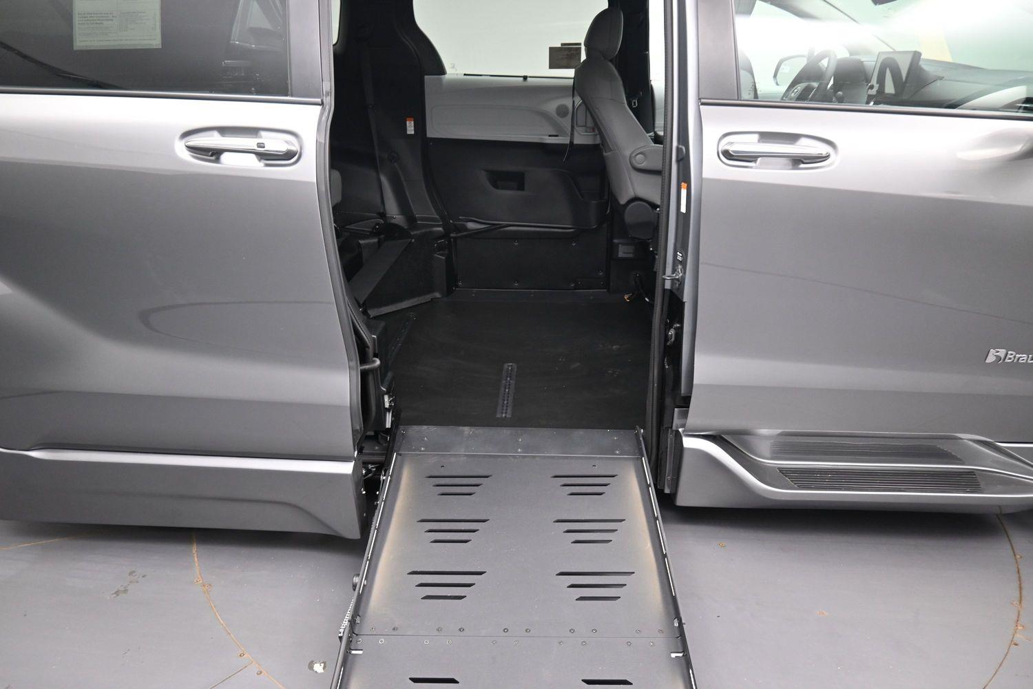 New 2026 Toyota Sienna XLE