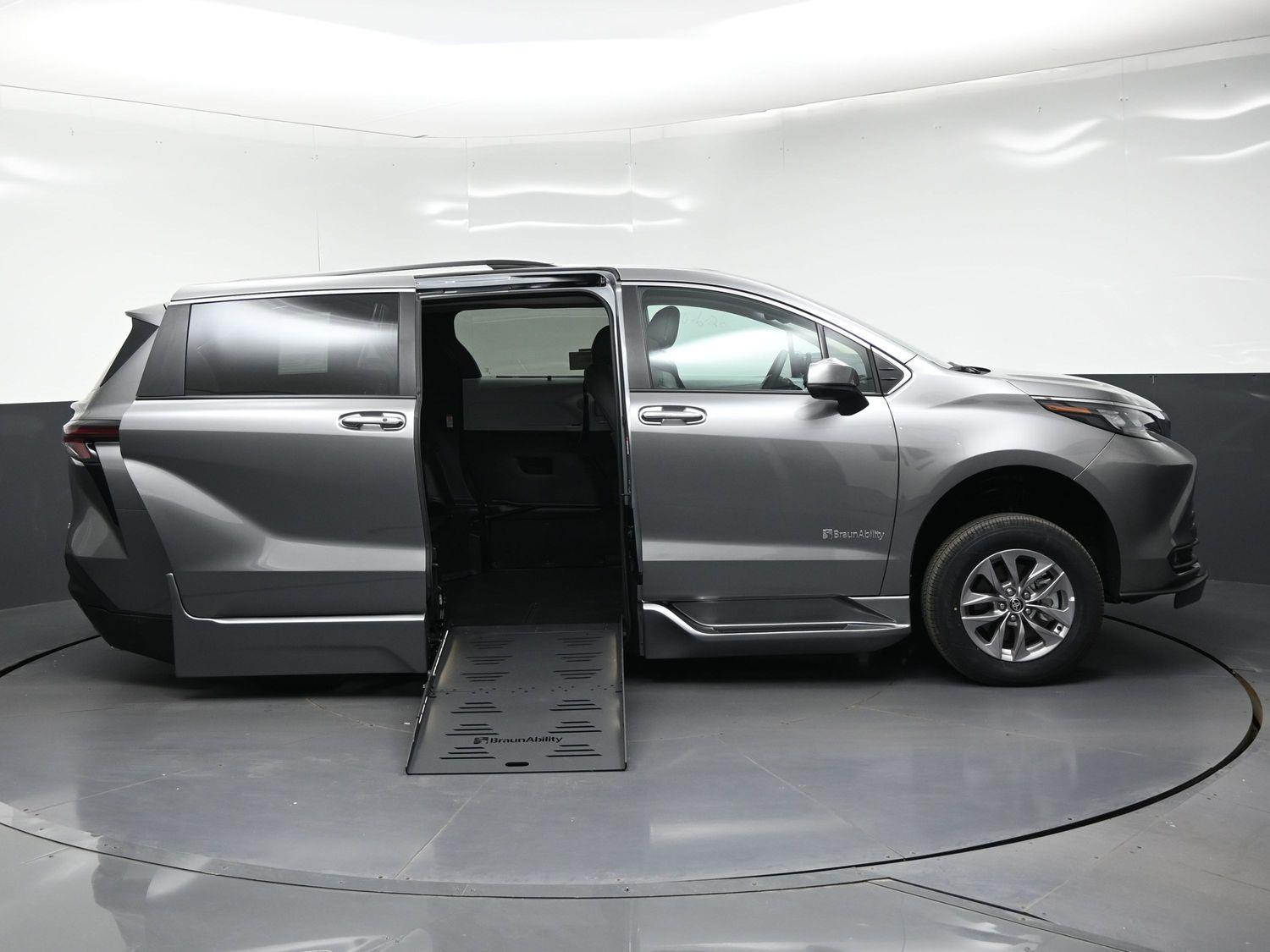 New 2026 Toyota Sienna XLE