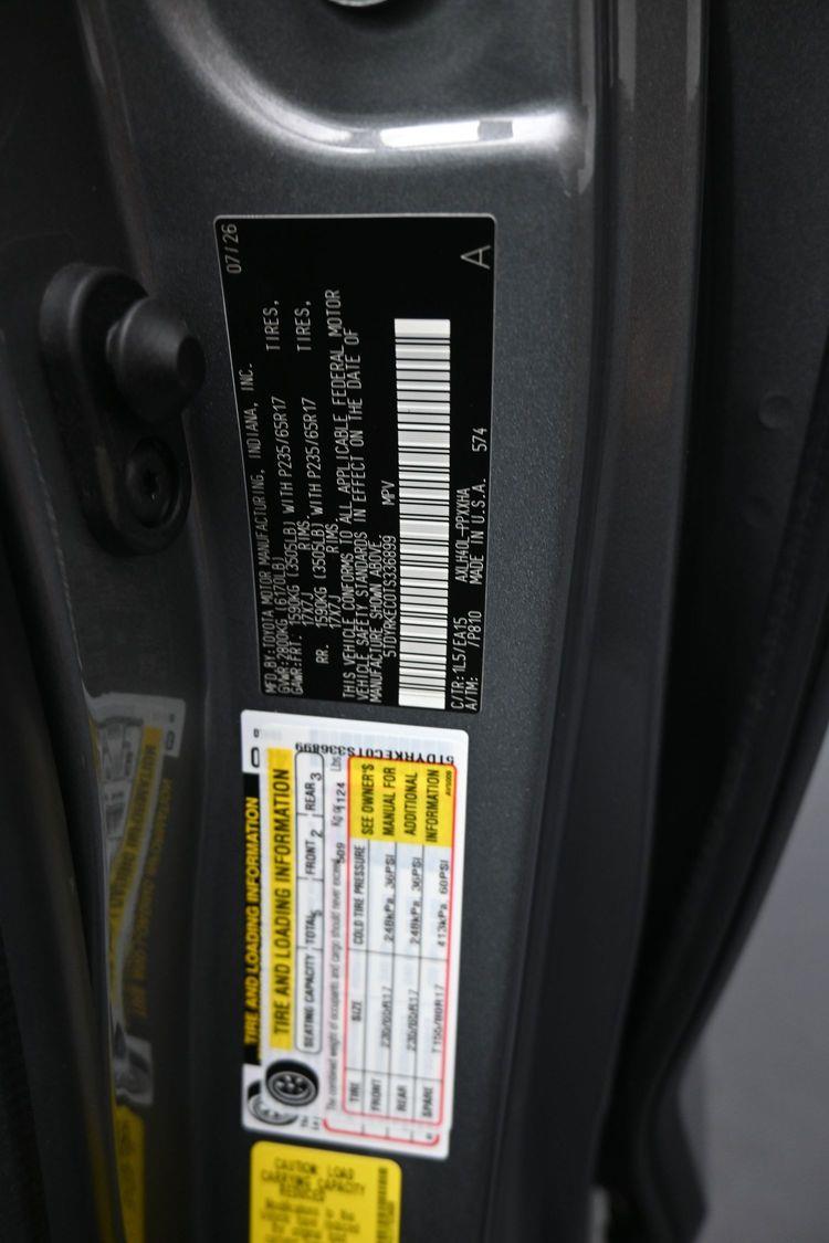 New 2026 Toyota Sienna XLE