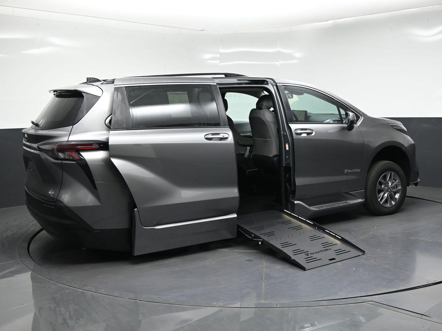 New 2026 Toyota Sienna XLE