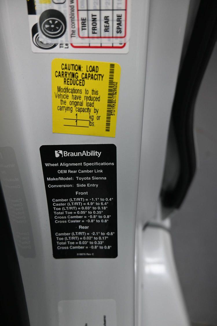 New 2026 Toyota Sienna XLE