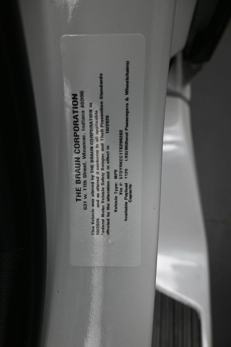 New 2026 Toyota Sienna XLE