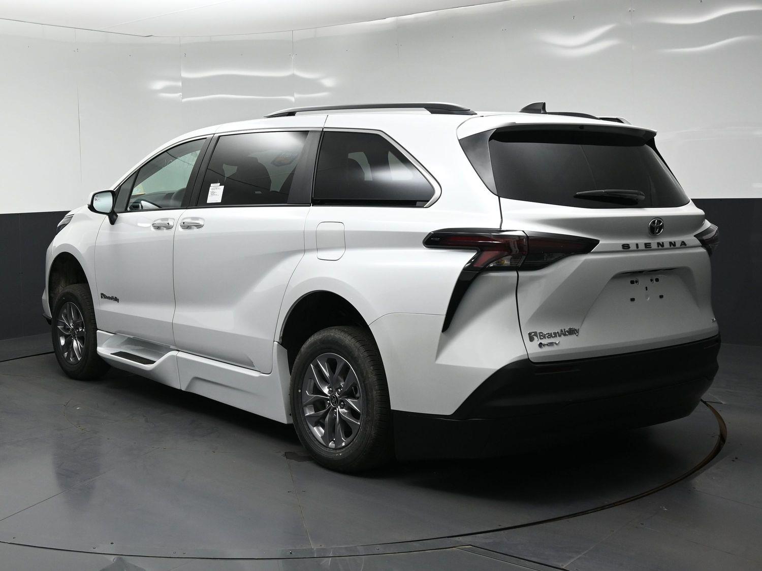 New 2026 Toyota Sienna XLE