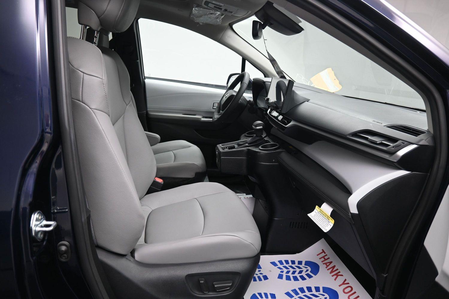 New 2026 Toyota Sienna XLE