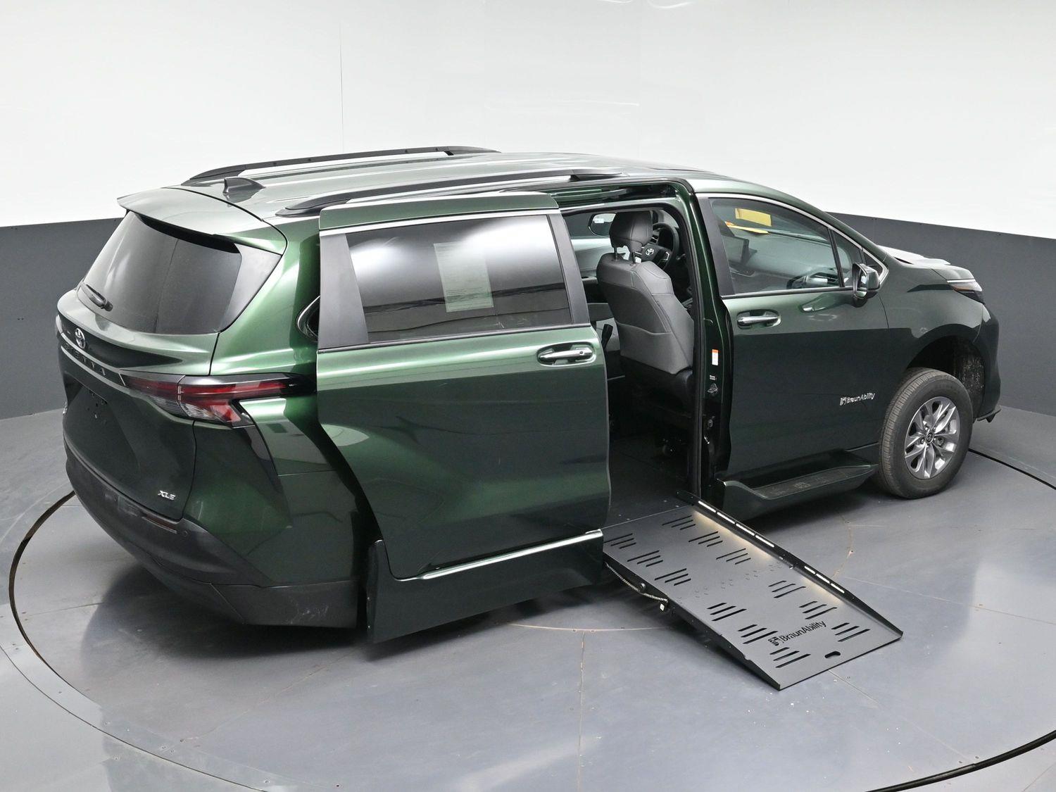 New 2026 Toyota Sienna XLE