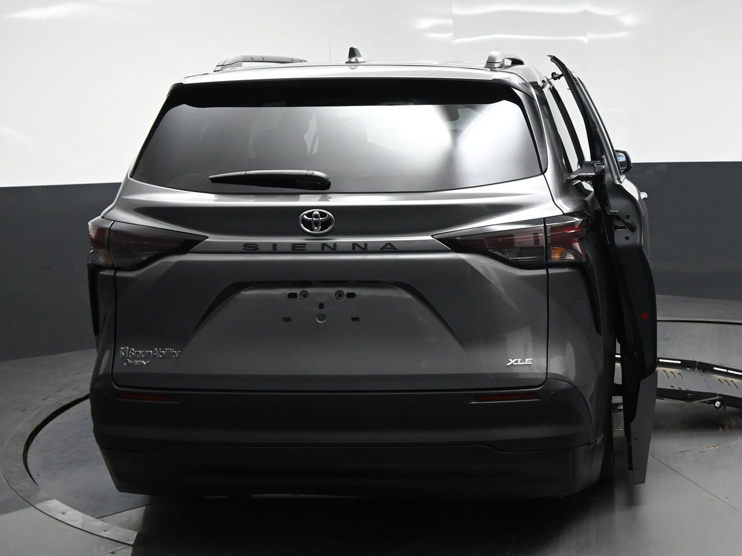 New 2026 Toyota Sienna XLE