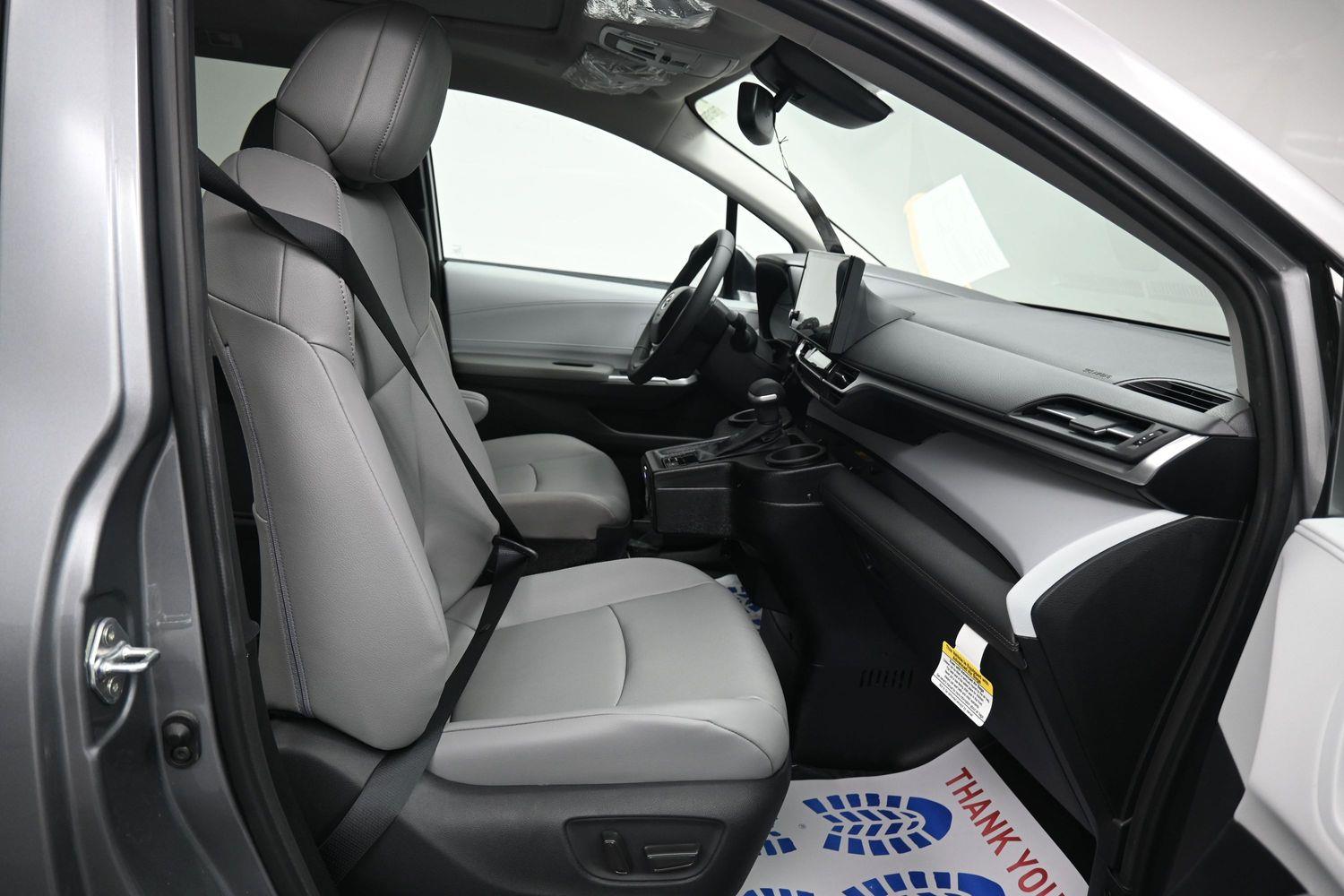 New 2026 Toyota Sienna XLE