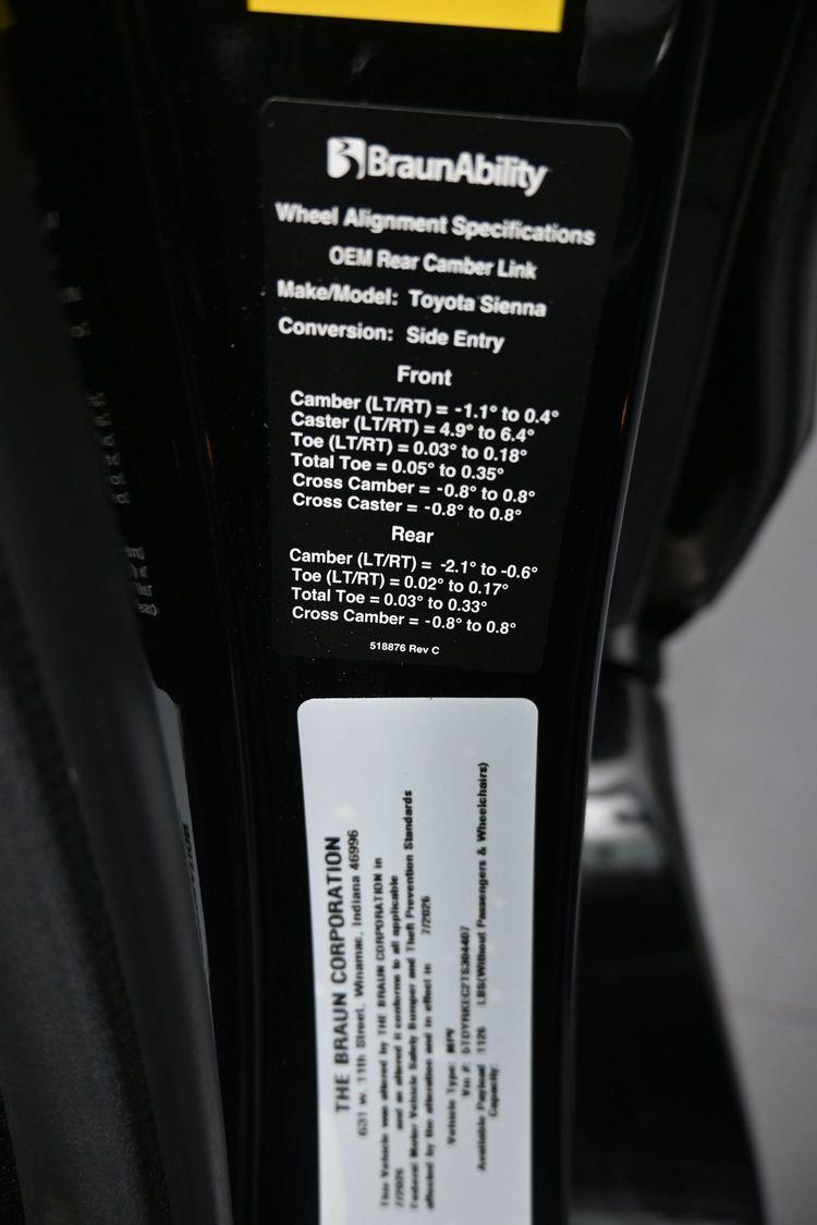 New 2026 Toyota Sienna XLE