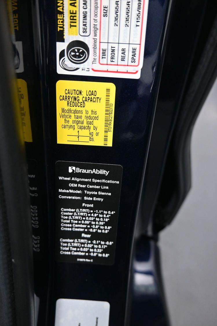 New 2026 Toyota Sienna XLE