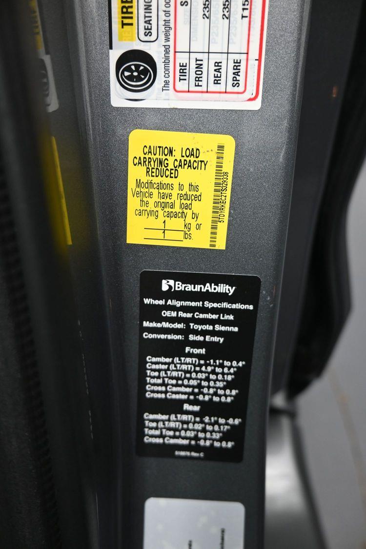 New 2026 Toyota Sienna XLE