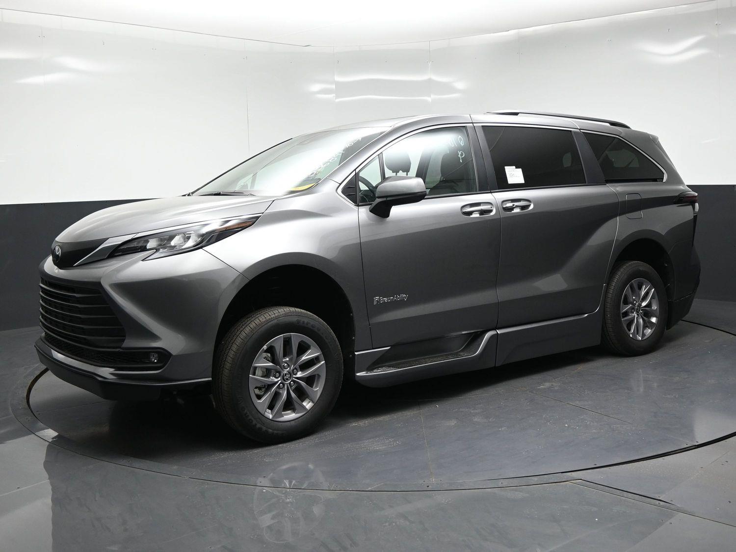 New 2026 Toyota Sienna XLE