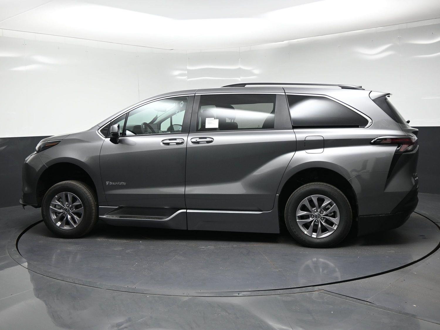 New 2026 Toyota Sienna XLE
