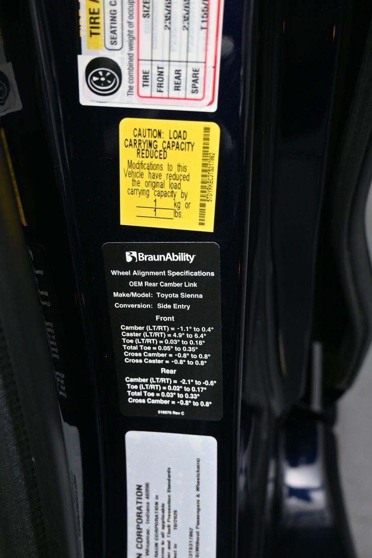 New 2026 Toyota Sienna XLE