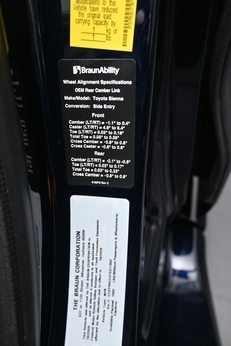 New 2026 Toyota Sienna XLE