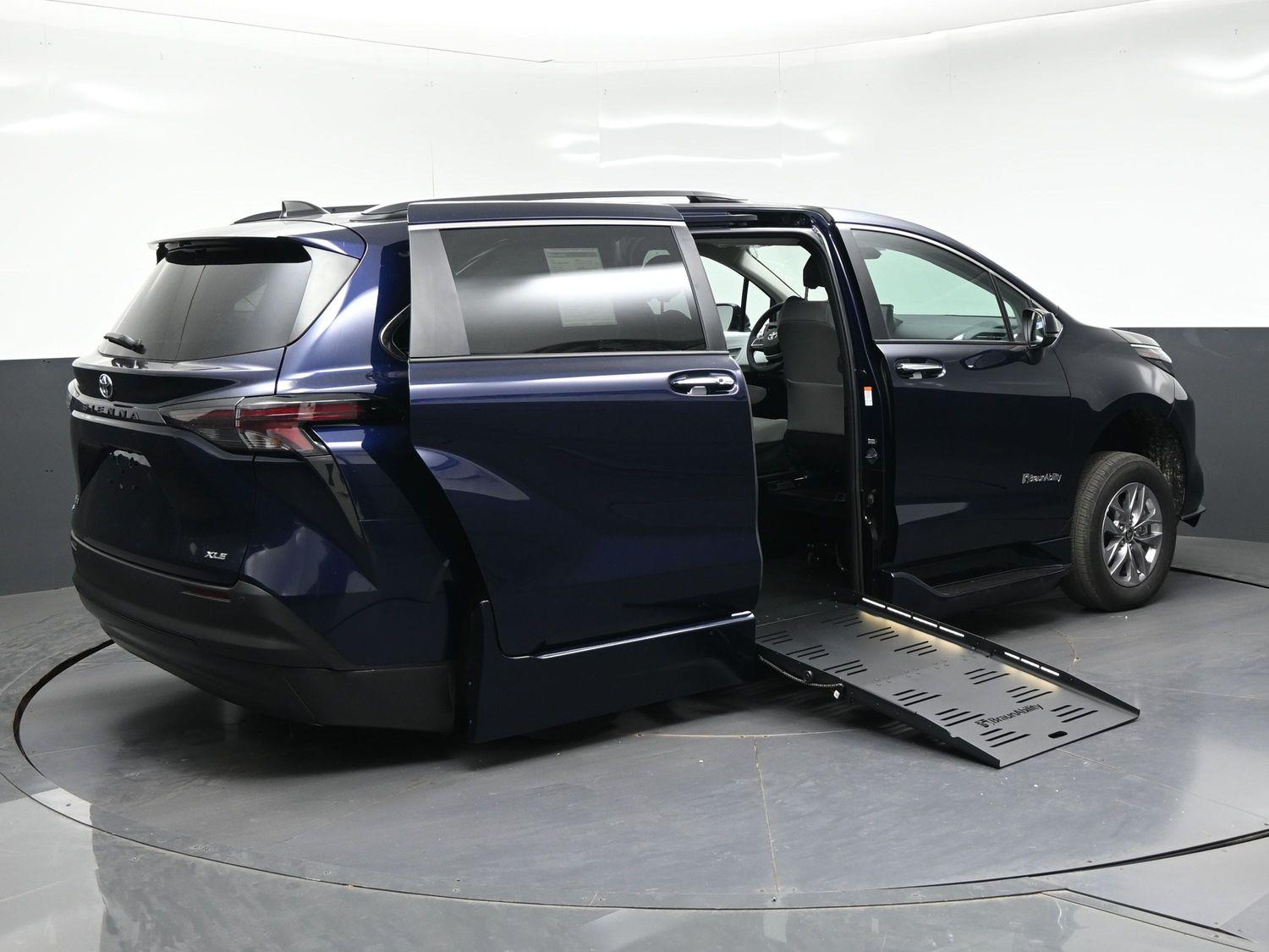 New 2026 Toyota Sienna XLE