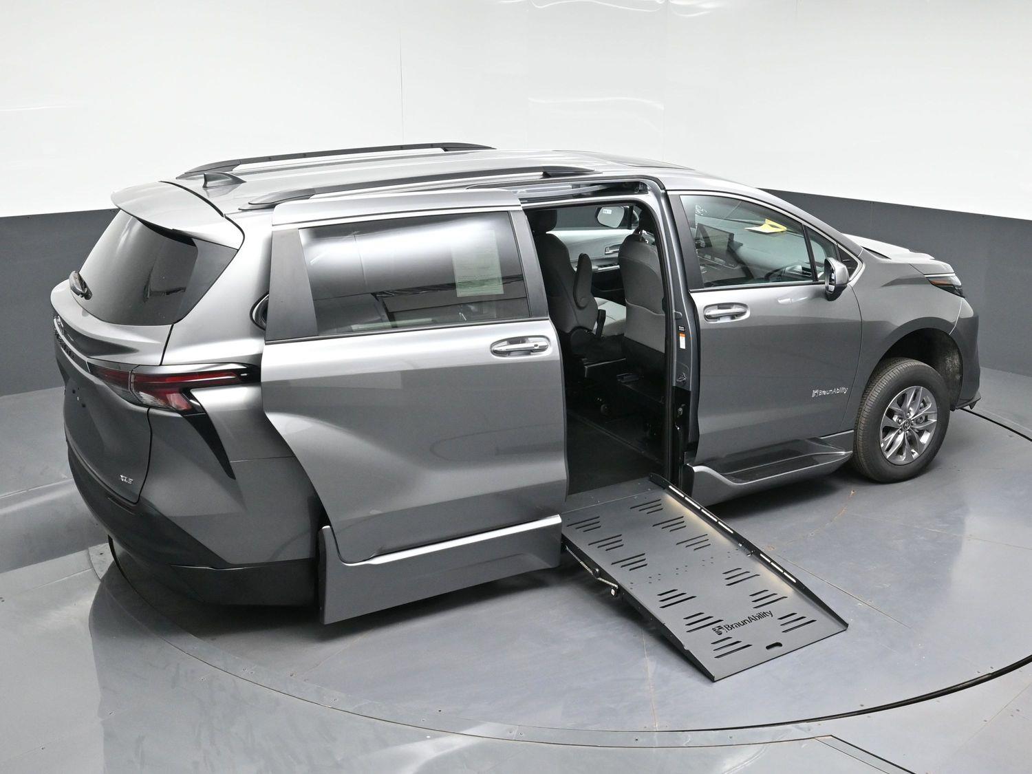 New 2026 Toyota Sienna XLE