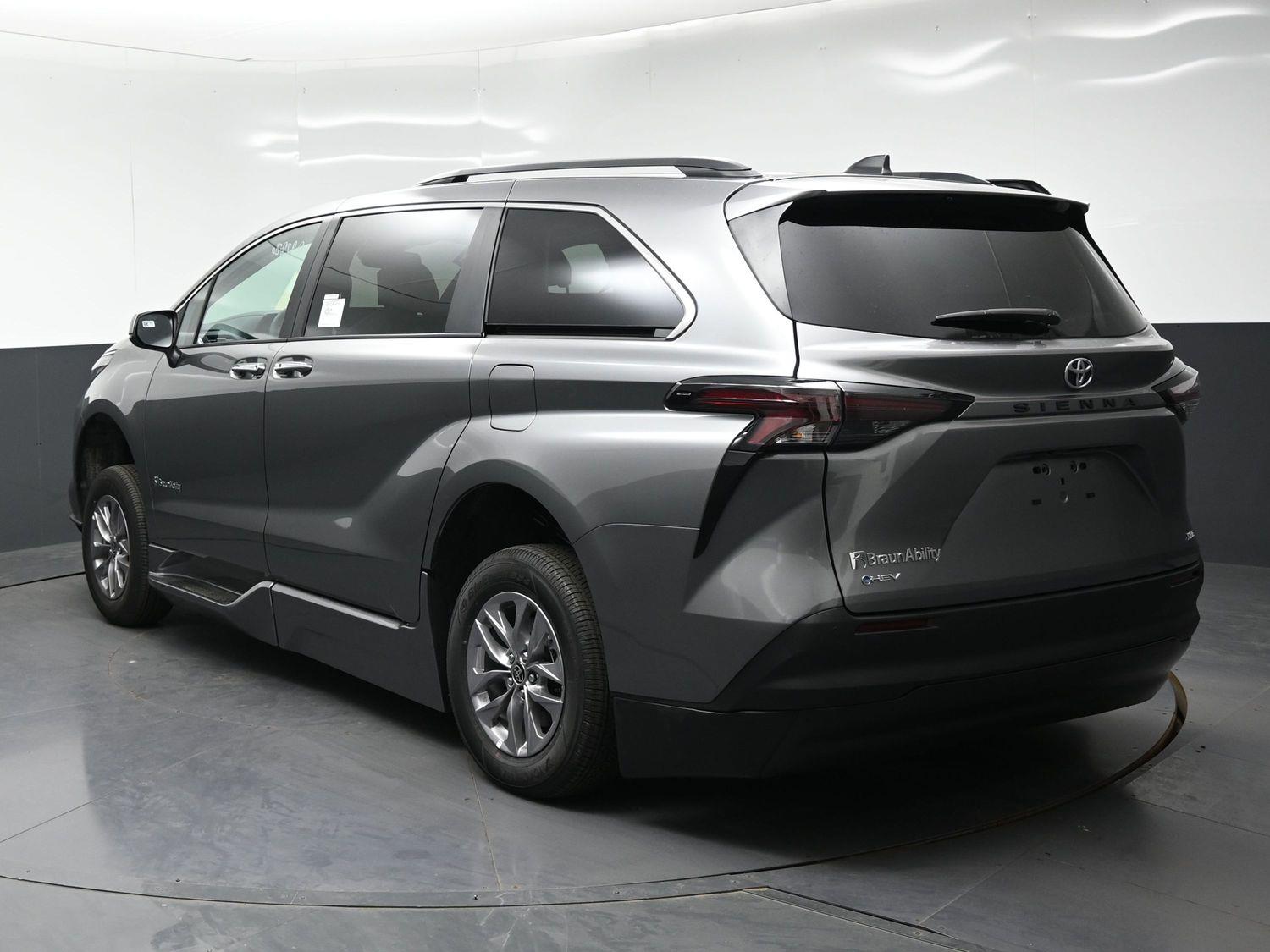 New 2026 Toyota Sienna XLE