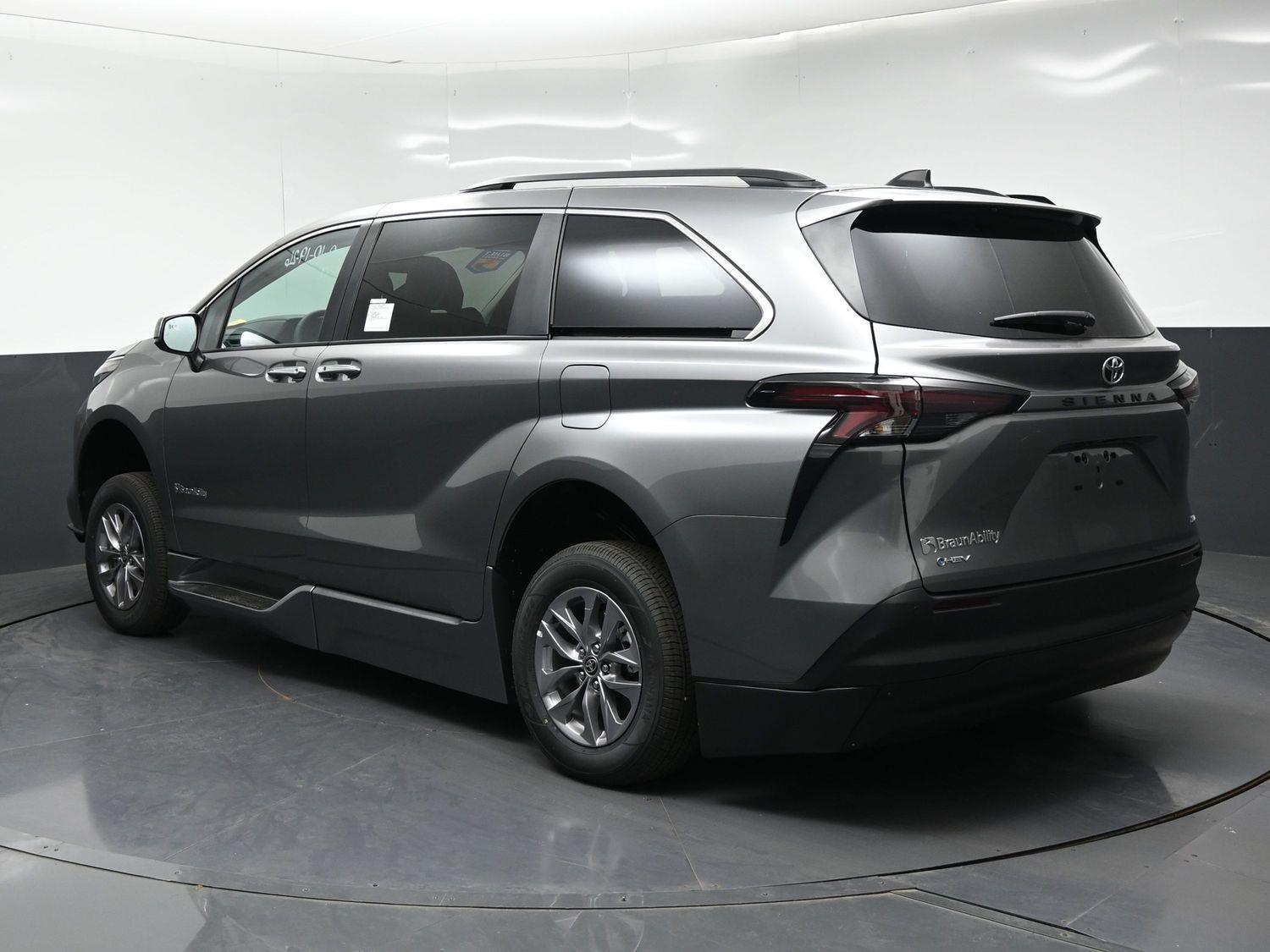 New 2026 Toyota Sienna XLE