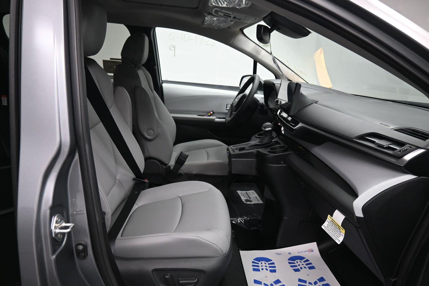 New 2026 Toyota Sienna XLE