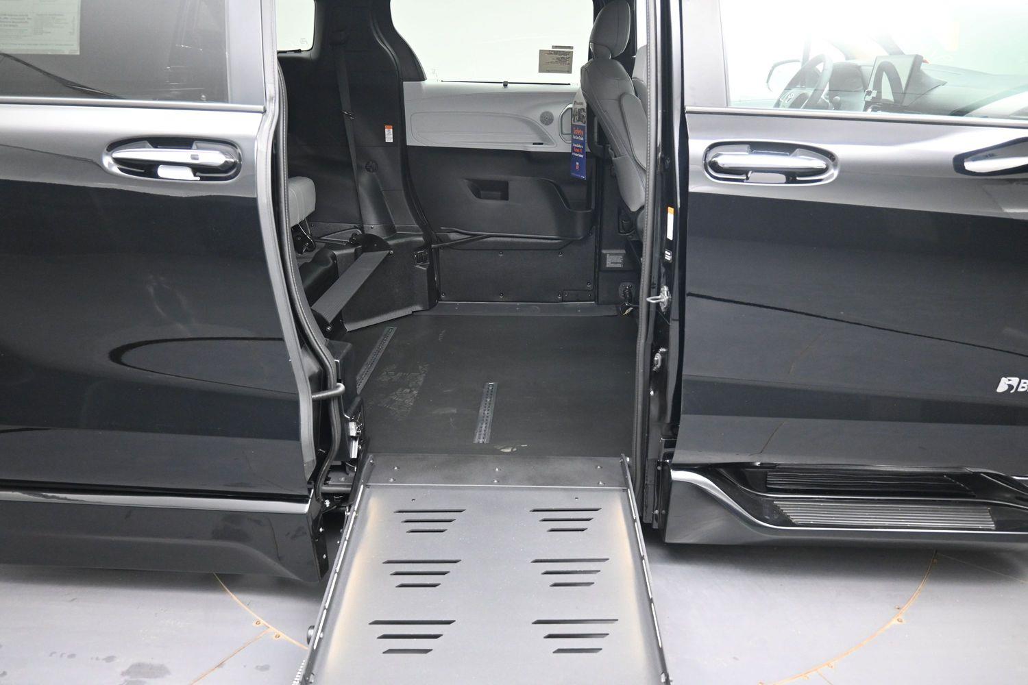 New 2026 Toyota Sienna XLE