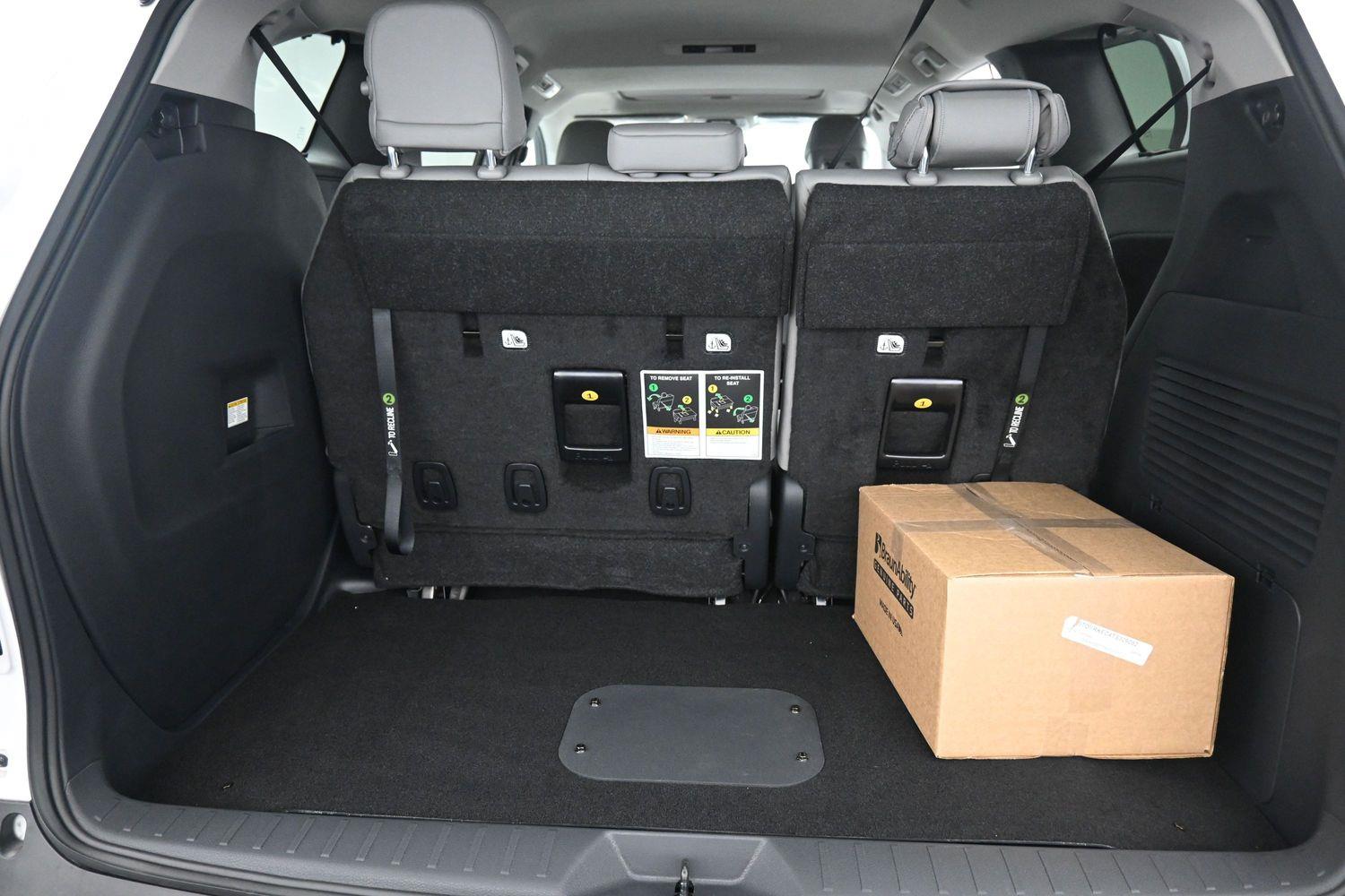 New 2026 Toyota Sienna XLE