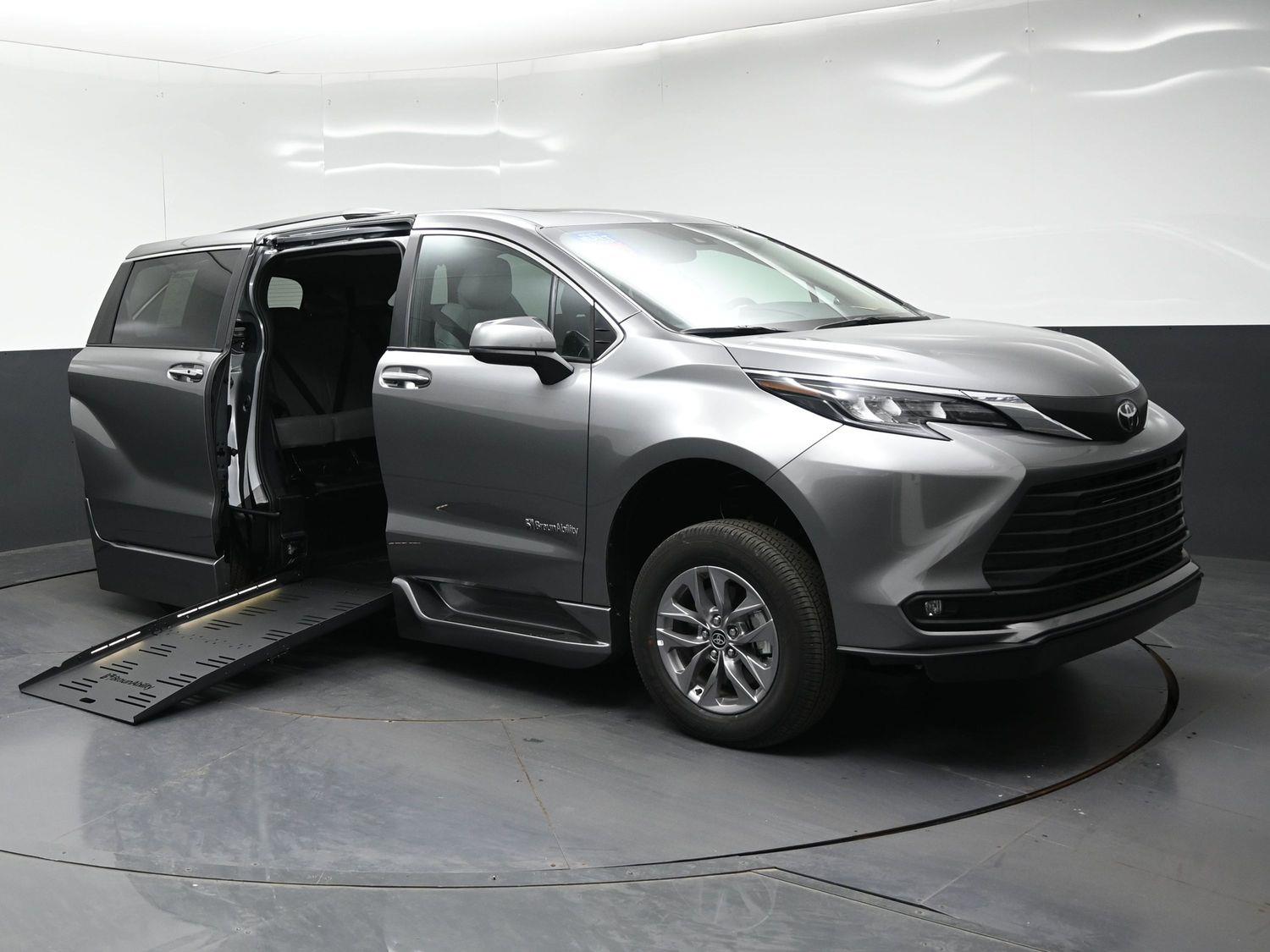 New 2026 Toyota Sienna XLE