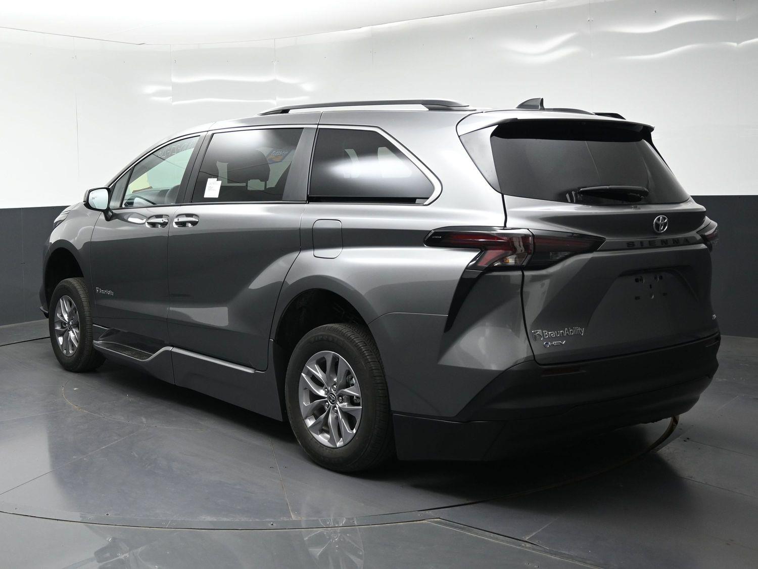 New 2026 Toyota Sienna XLE