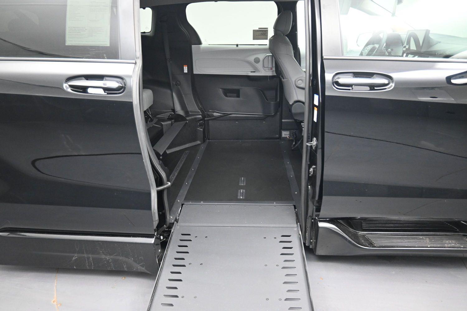 New 2026 Toyota Sienna XLE