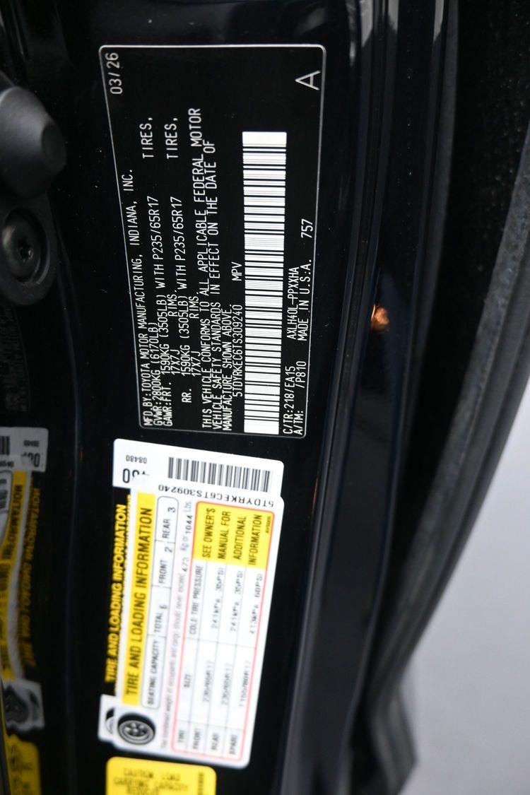New 2026 Toyota Sienna XLE
