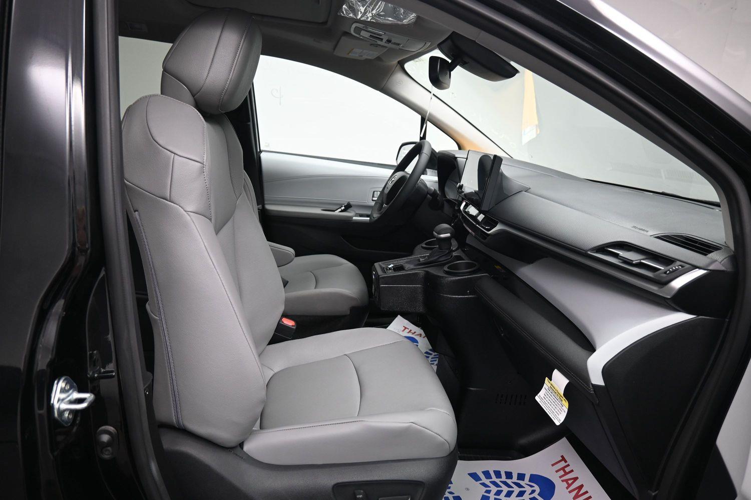 New 2026 Toyota Sienna XLE