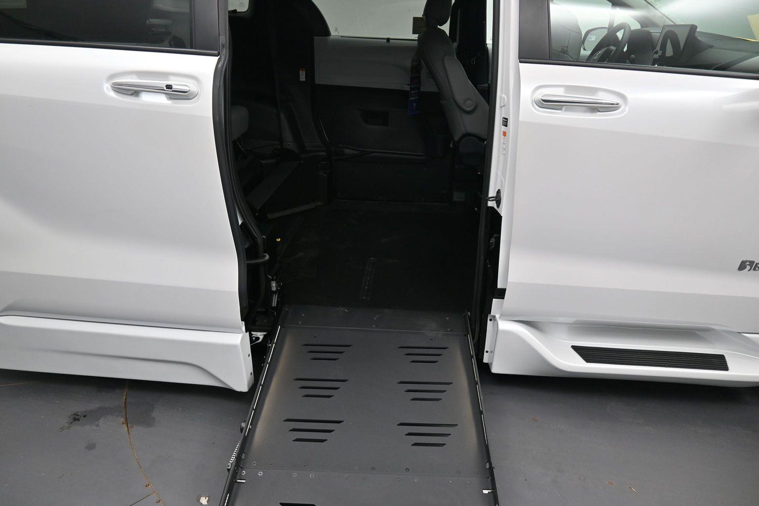 New 2026 Toyota Sienna XLE