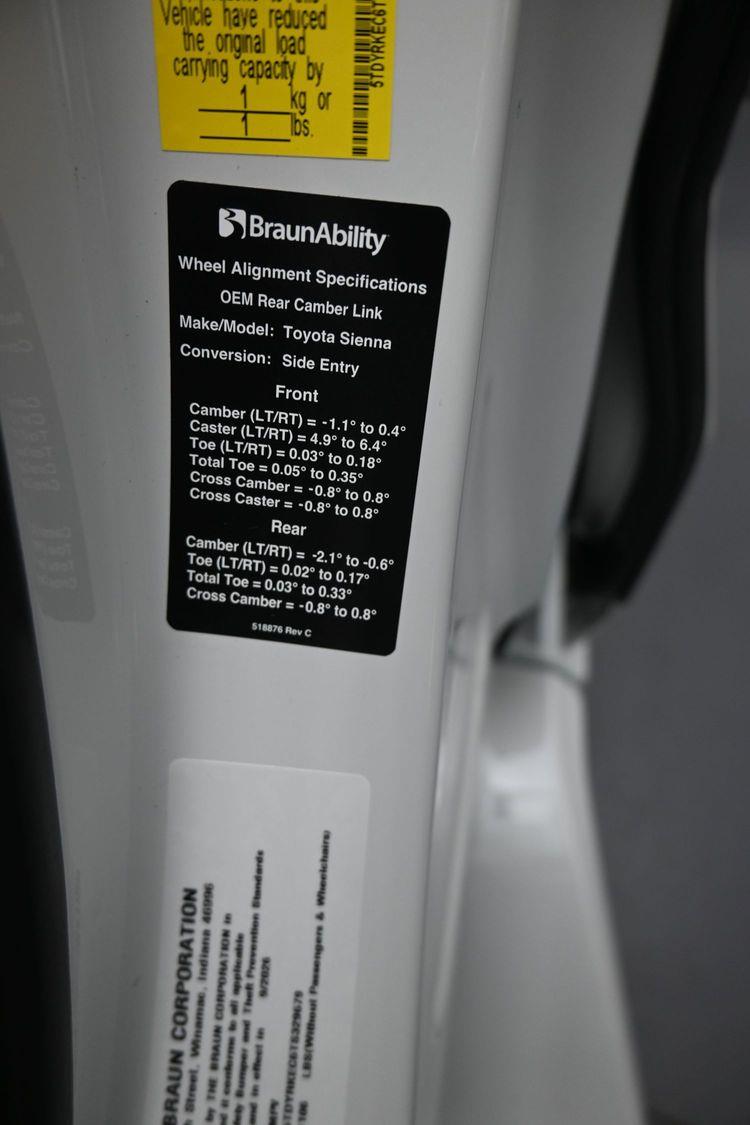 New 2026 Toyota Sienna XLE