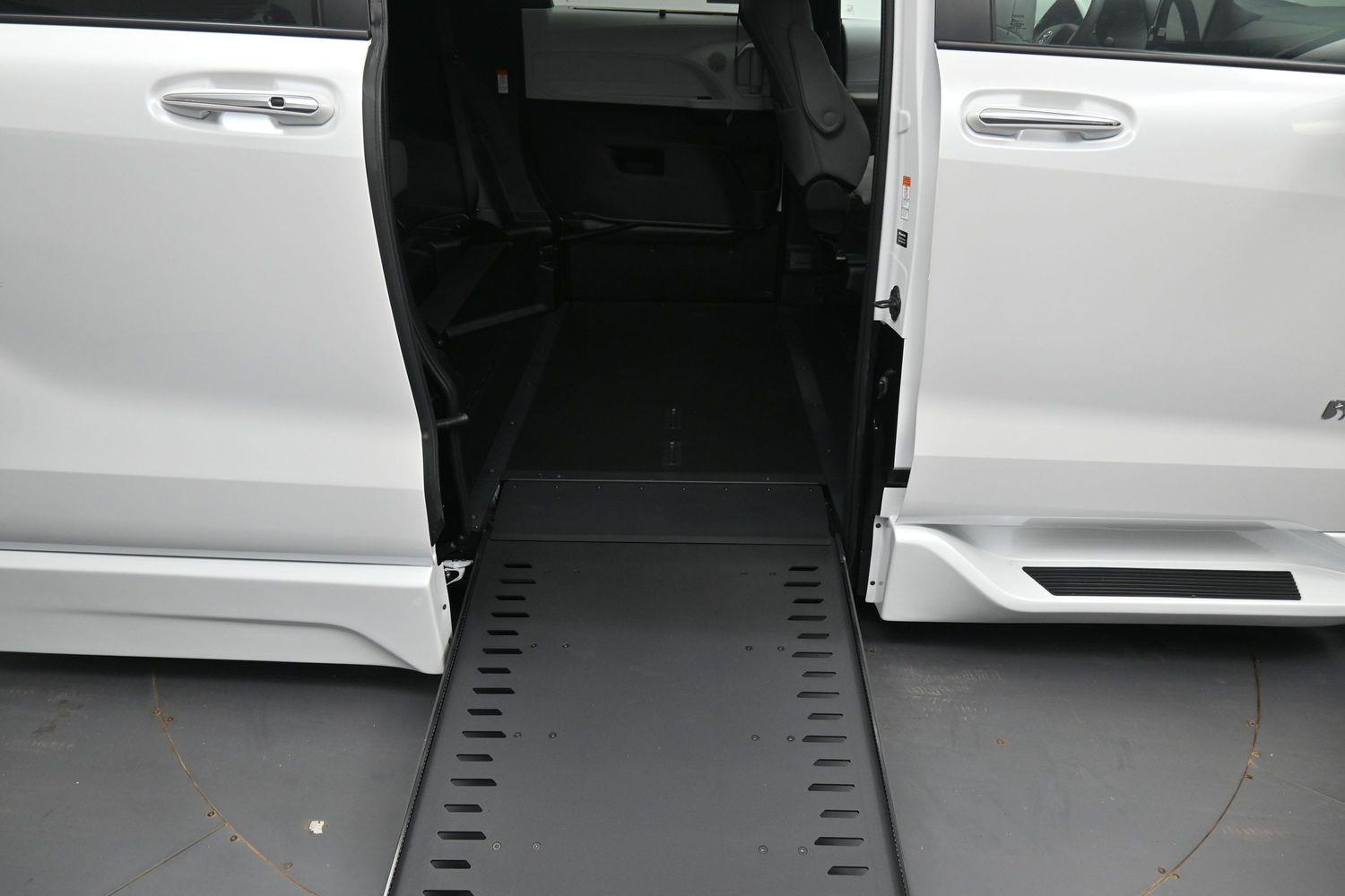 New 2026 Toyota Sienna XLE