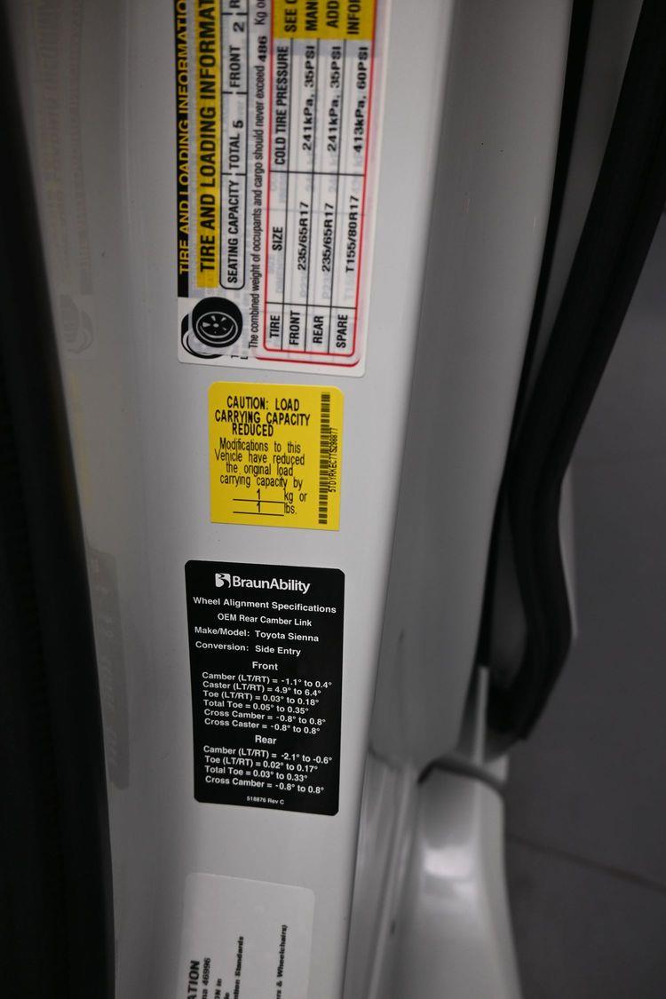 New 2026 Toyota Sienna XLE