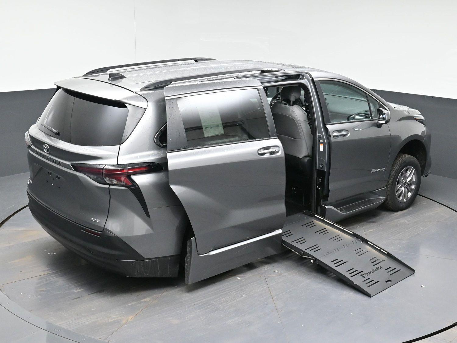New 2026 Toyota Sienna XLE