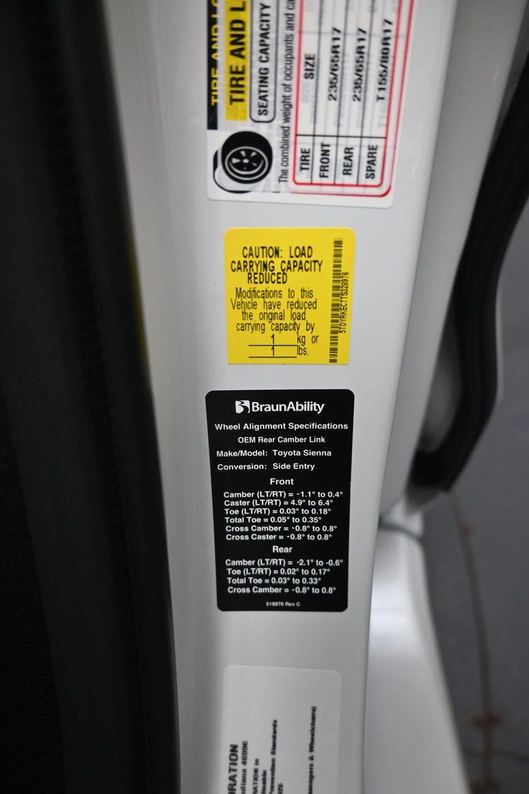 New 2026 Toyota Sienna XLE