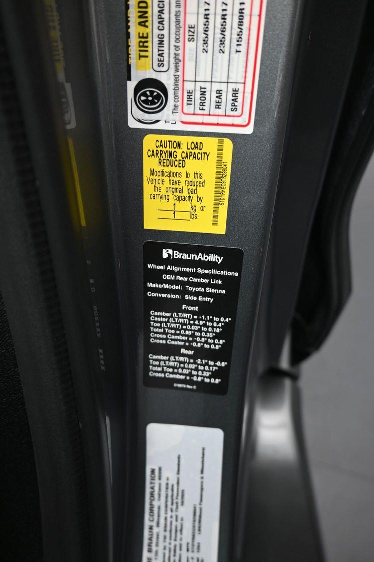 New 2026 Toyota Sienna XLE