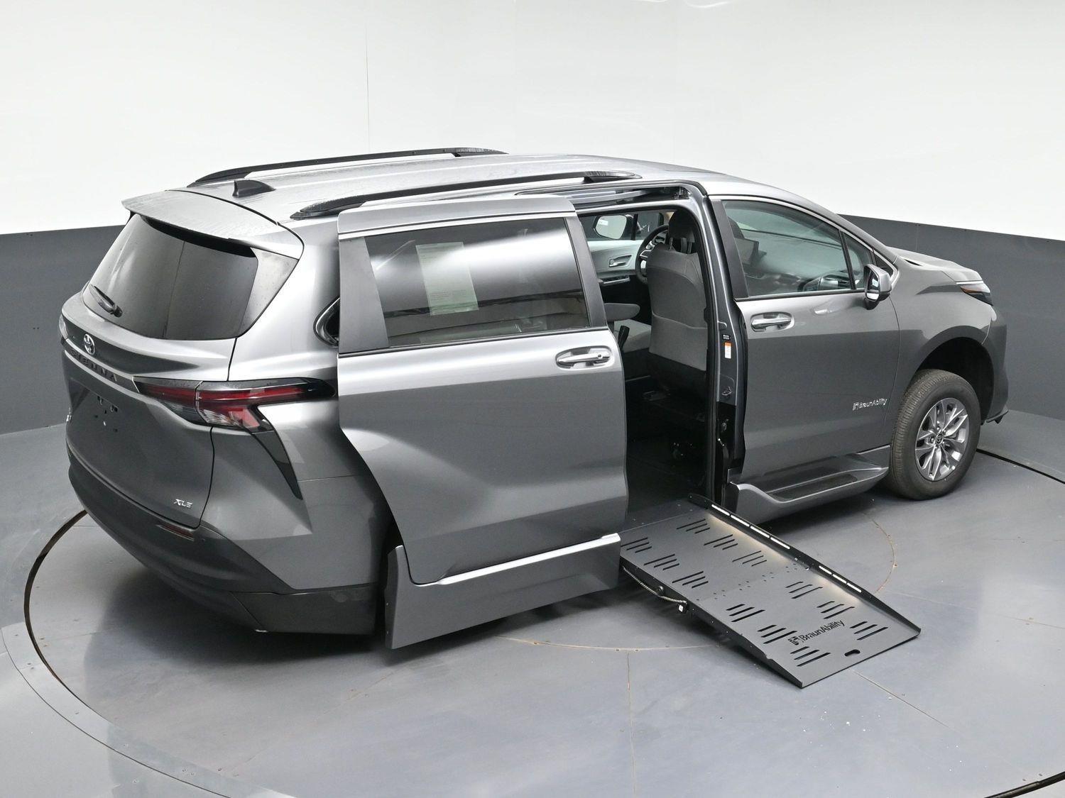 New 2026 Toyota Sienna XLE