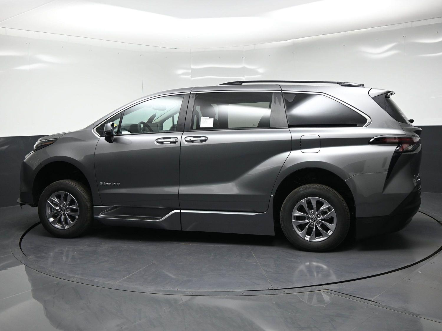 New 2026 Toyota Sienna XLE