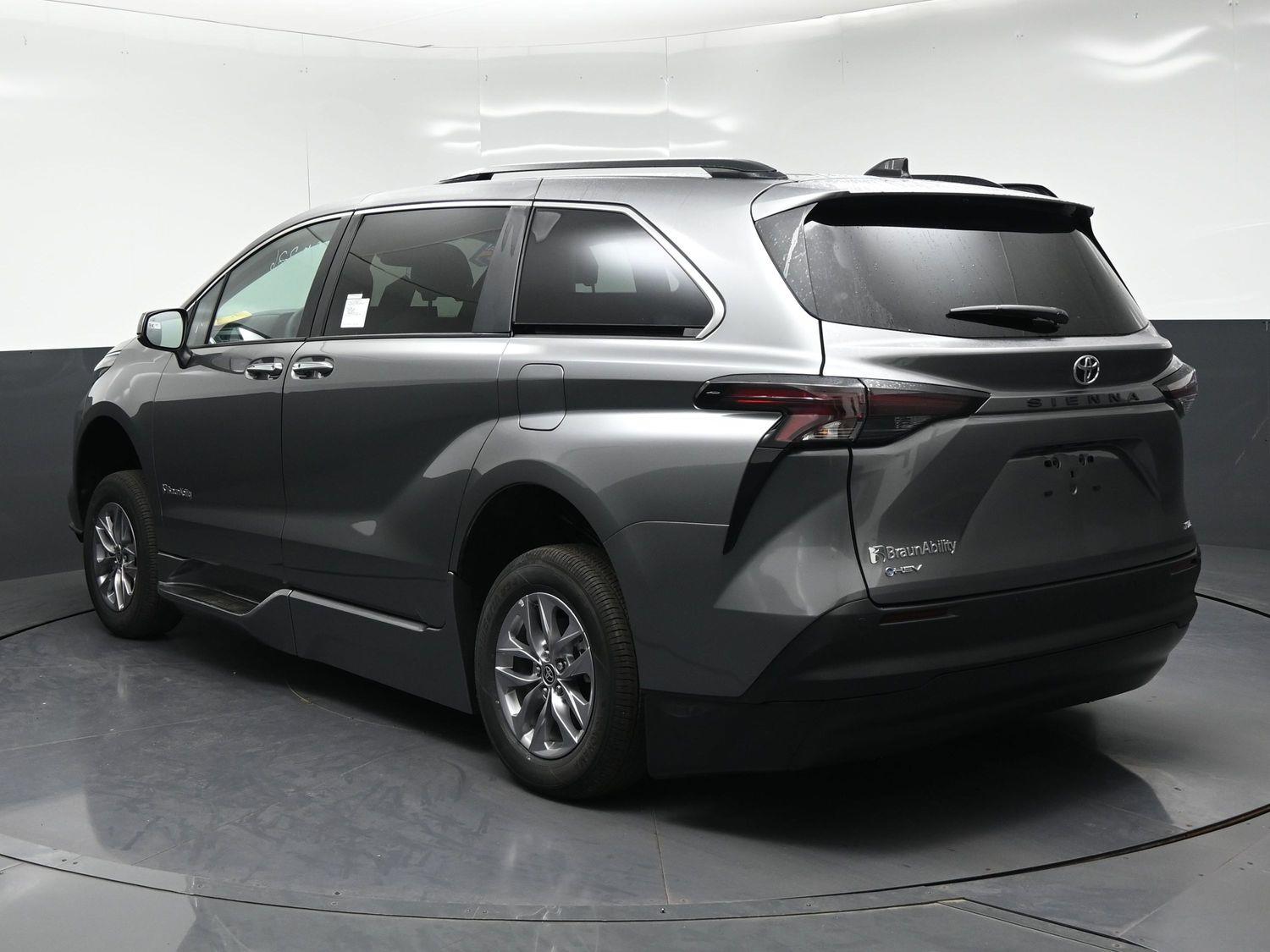 New 2026 Toyota Sienna XLE
