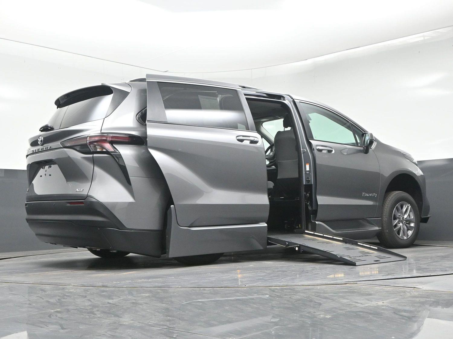 New 2026 Toyota Sienna XLE