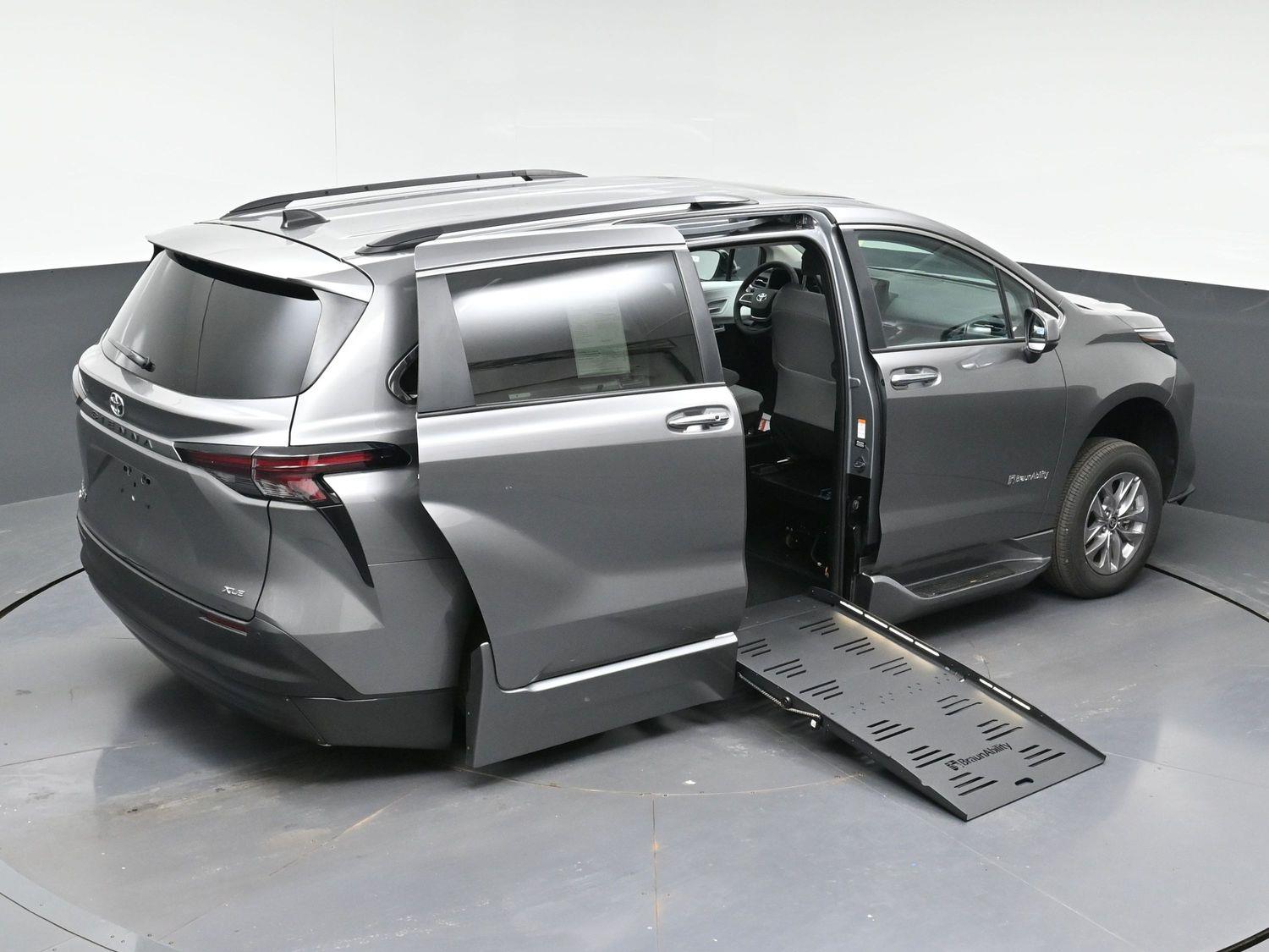 New 2026 Toyota Sienna XLE