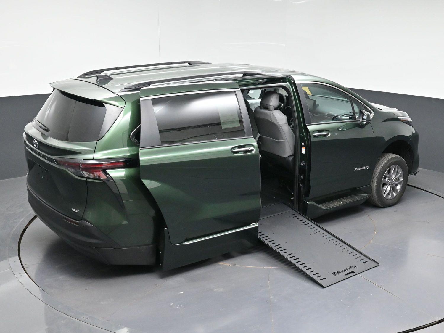 New 2026 Toyota Sienna XLE